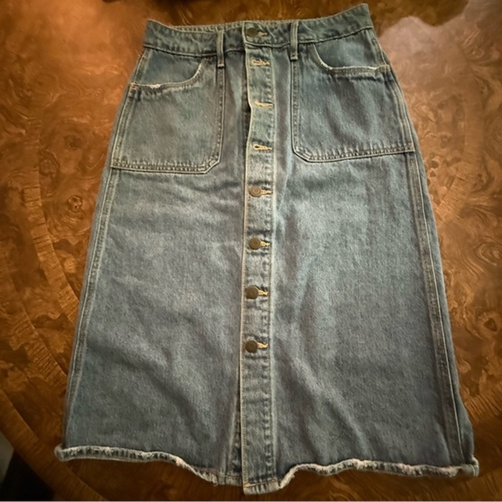 Old Navy Denim Button-Front Midi Skirt EUC Sz 2